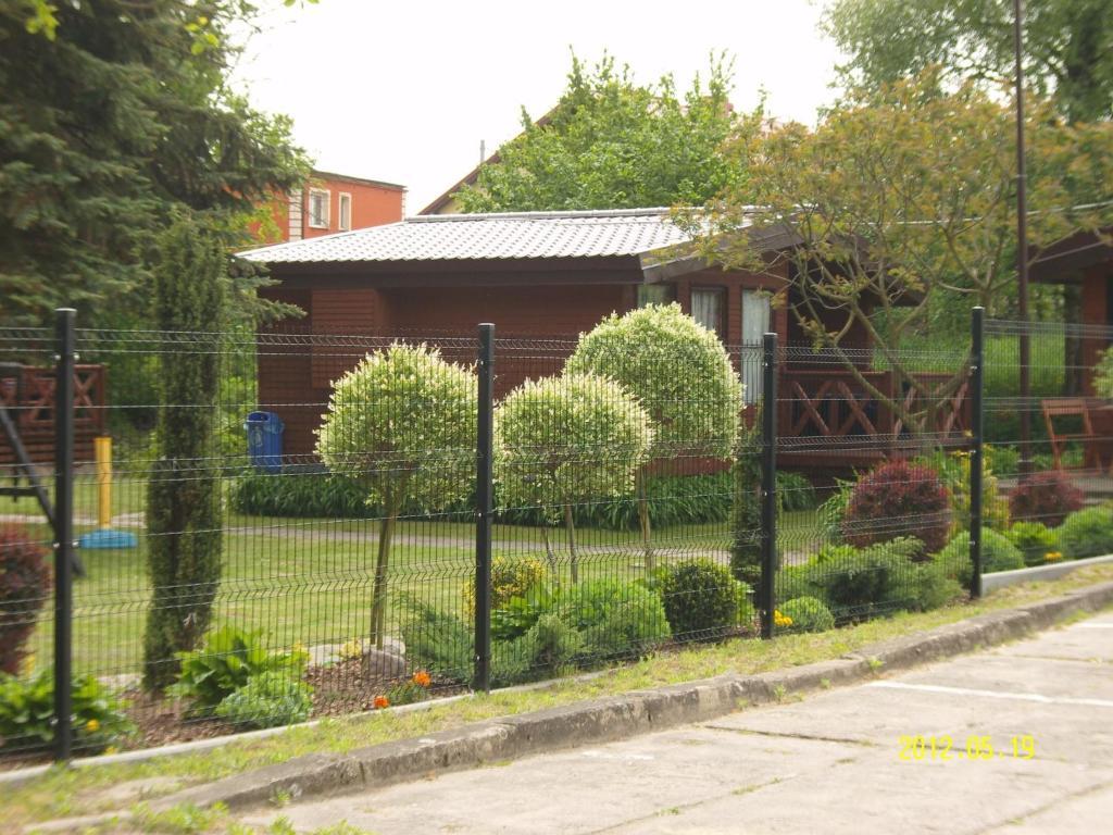Osrodek Wypoczynkowy Amber Villa Kąty Rybackie Exterior photo