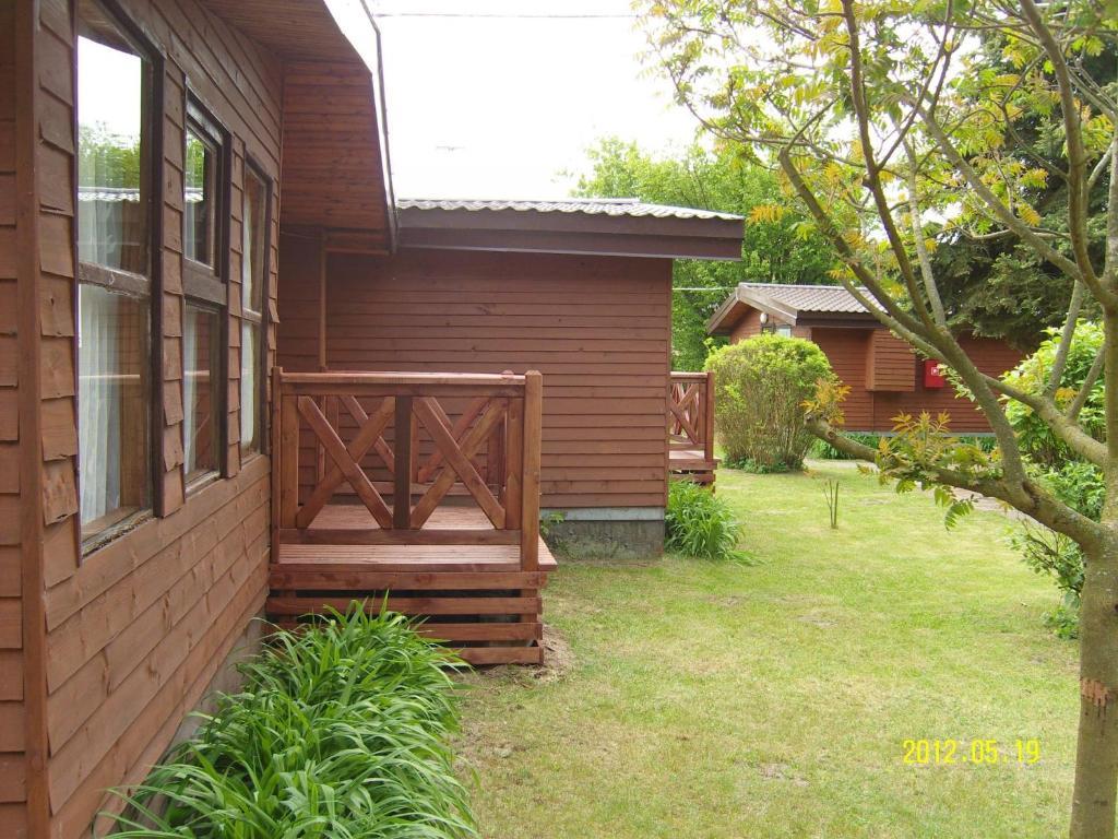 Osrodek Wypoczynkowy Amber Villa Kąty Rybackie Exterior photo